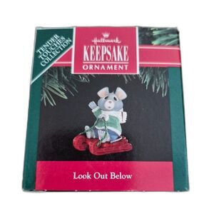 Vintage 1991 Hallmark Keepsake Ornament Look Out Below Mouse Sledding 90s